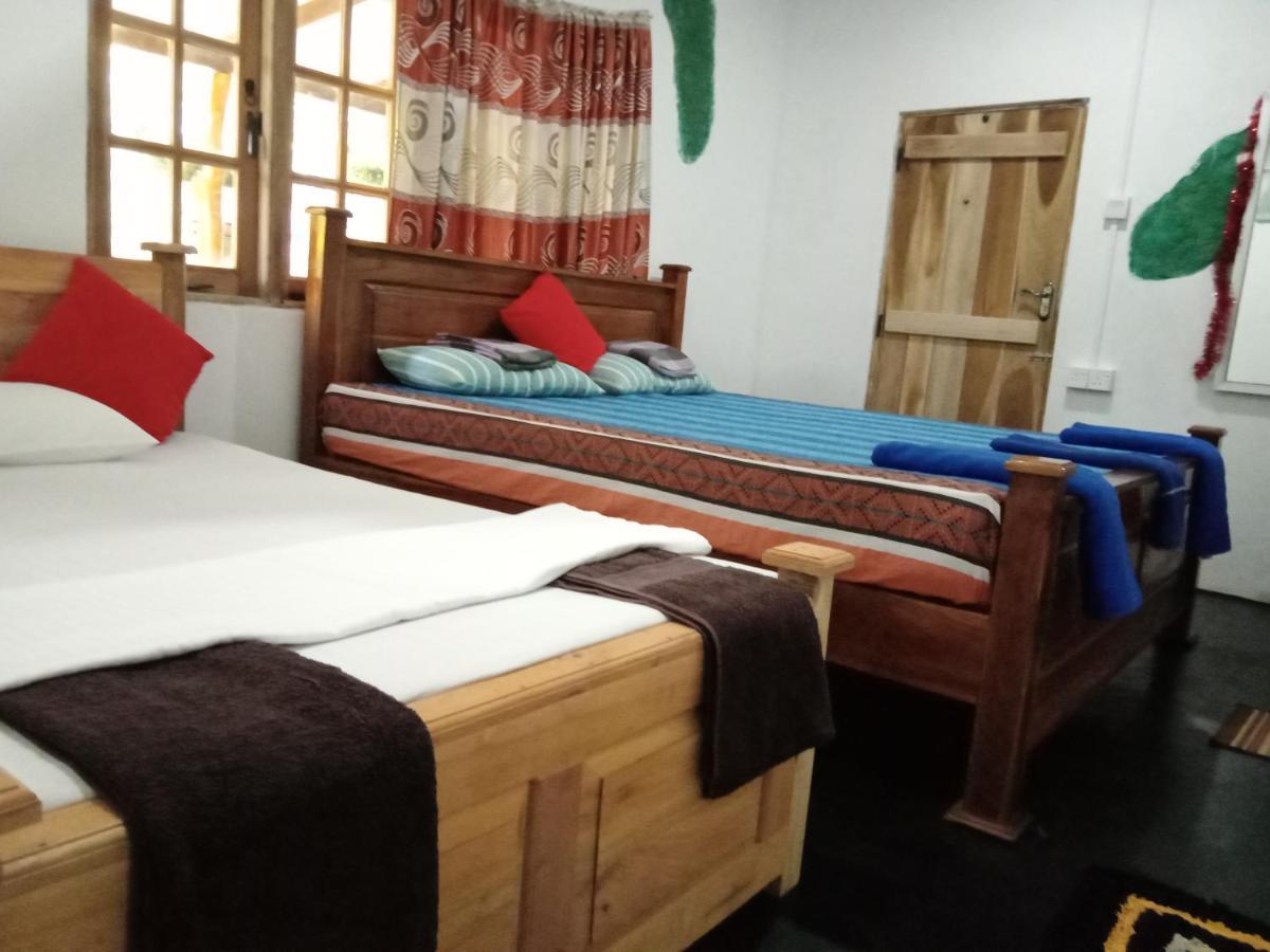 סיגירייה Sigiri Sandilu Homestay מראה חיצוני תמונה